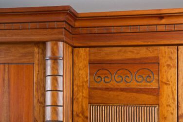 Detail Ornamentik, handgeschnitzt
