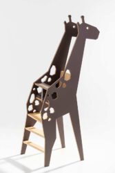 Projektarbeit von Tanja Wölfel, Kinderhochstuhl aus Multiplex und Linoleum