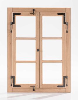 Sprossenfenster aus Eiche mit Einfachglas und profilierten Flügel, Innenansicht Sprossenfenster aus Eiche mit Einfachglas und profilierten Flügel, Innenansicht