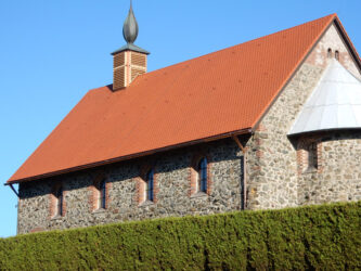 Kirche Traindorf, Glockenturm mit Schallläden